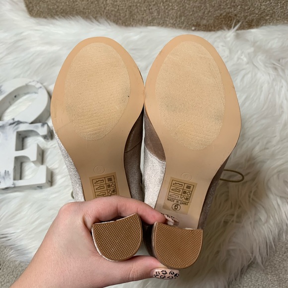 LOVE ATHENA VELVET BOOTS - Picture 6 of 6